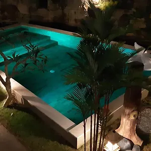 devata-giri-home-stay.ubudhotelsnow.com/